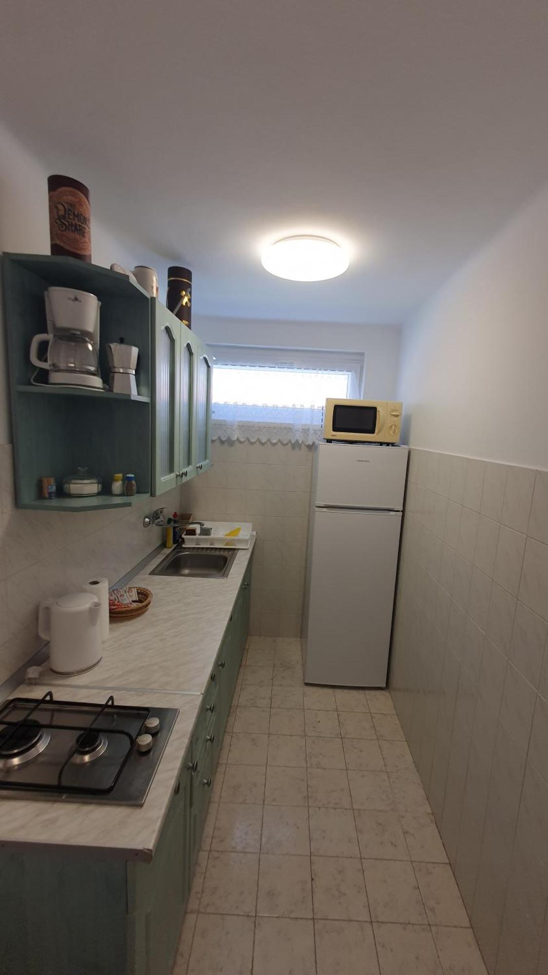 Berbe Apartman Balatonlelle Exteriör bild